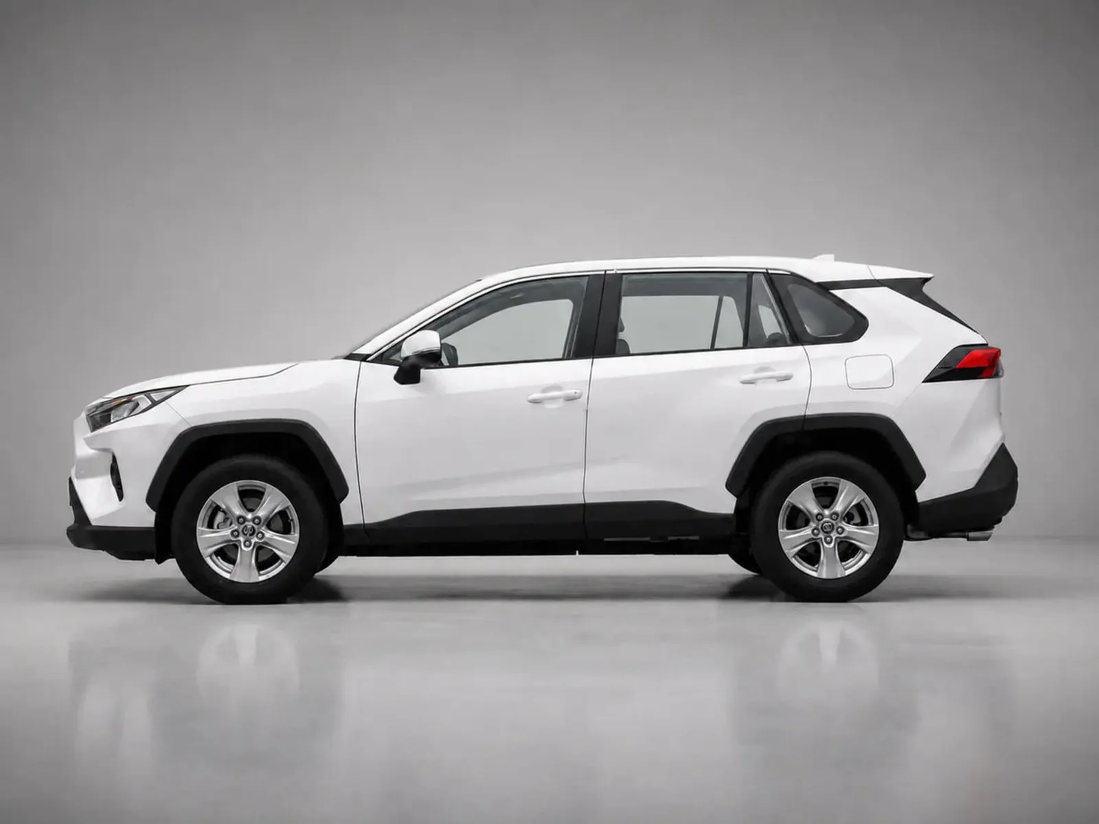 جزئیات ثبت نام و ابهامات قیمت در شرایط فروش تویوتا RAV4