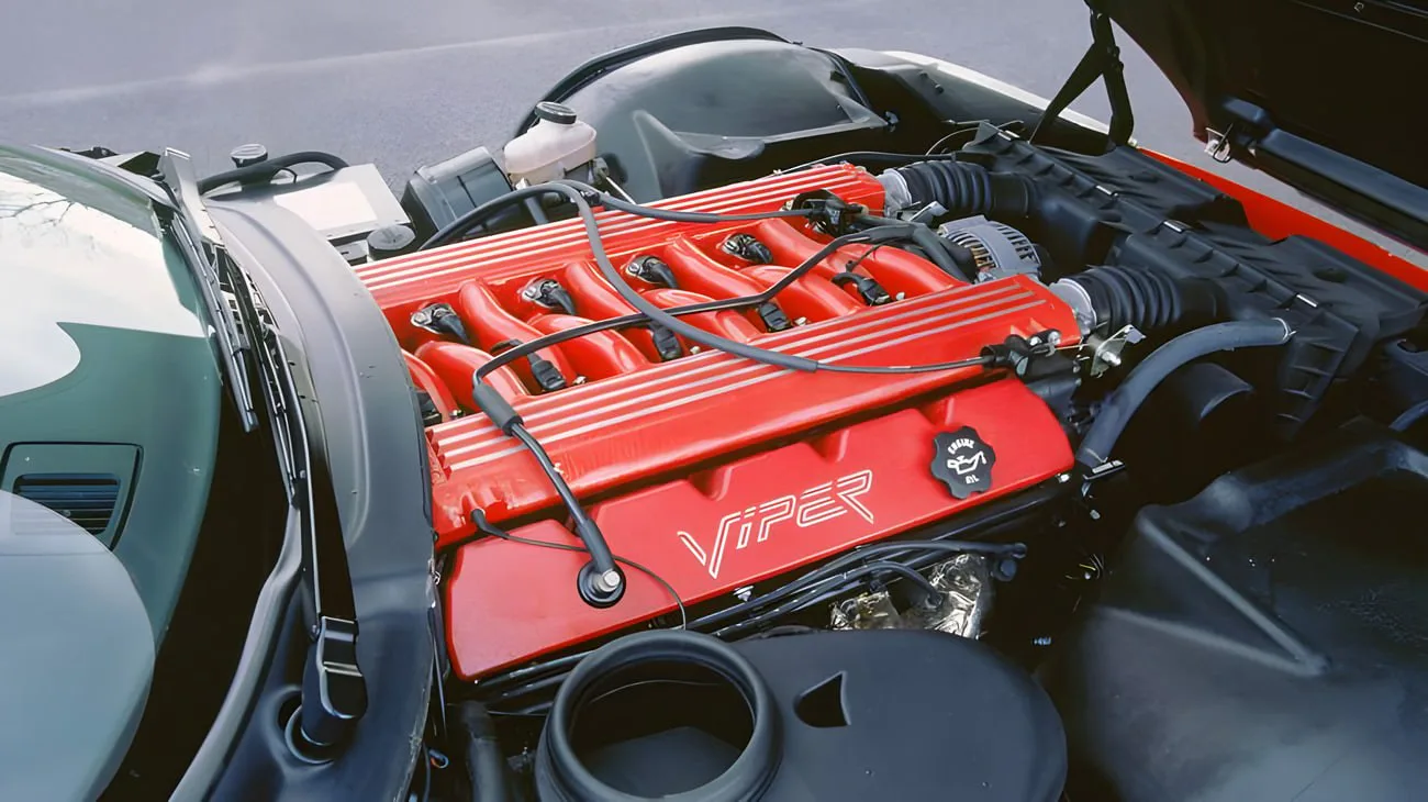 دوج وایپر V10 سیر تحول فنی نسل‌های مختلف دوج وایپر